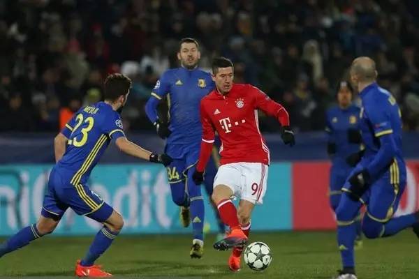 但伊布很快 但伊布很快