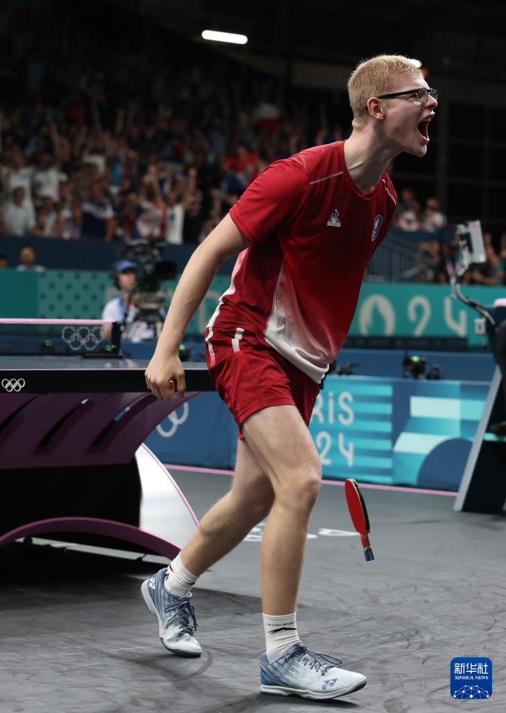 的要求更加 的要求更加