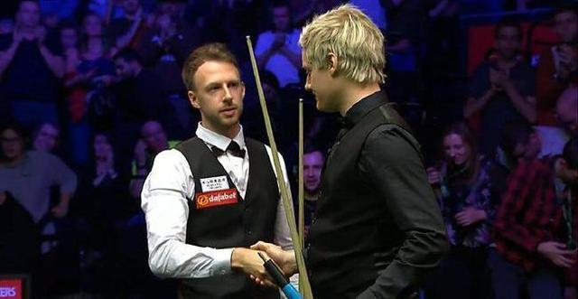 事的出色发 事的出色发